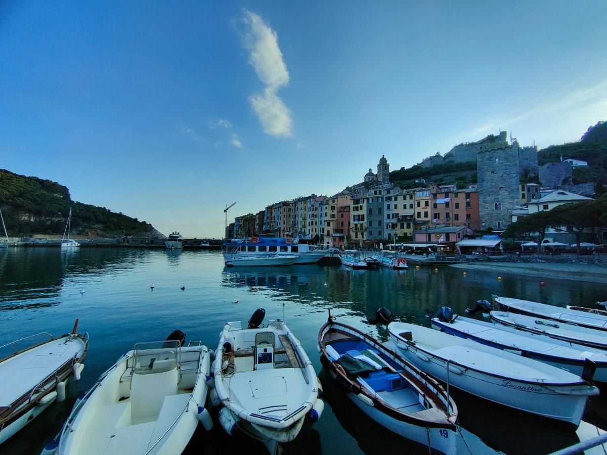 Byron Guest House Porto Venere Esterno foto